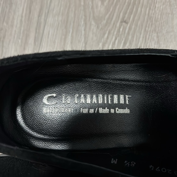 la Canadienne Black Women’s Loafers - Picture 5 of 5